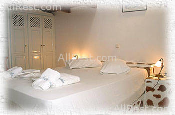 La Perla Villas 8